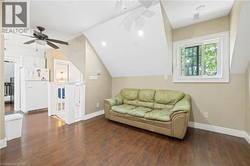 54 E Chestnut Street E, St. Catharines, ON - Indoor