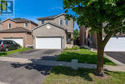 18 MCKINNON AVENUE  Halton Hills, ON L7G 5H5