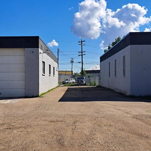 5600 103A St, Edmonton, AB 
