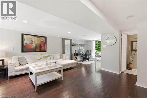 6 Gerrard Avenue, Cambridge, ON 