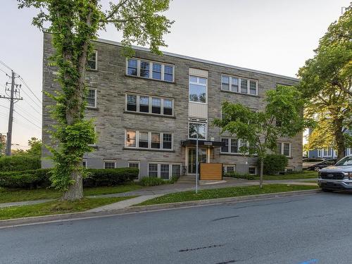 41 1510 Lilac Street  Halifax, NS B3H 3W3