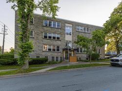 41 1510 Lilac Street  Halifax, NS B3H 3W3