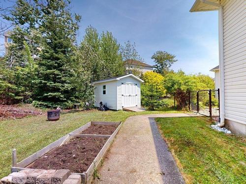 79 Edgewater Close, Dartmouth, NS 