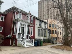 1465 Carlton Street  Halifax, NS B3H 3B8