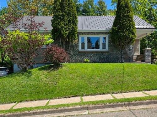 61 Laurie Street  Truro, NS B2N 4S8