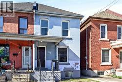 34 EDWARD Street  Hamilton, ON L8L 2V4