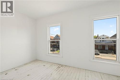 34 Edward Street, Hamilton, ON - Indoor Photo Showing Other Room