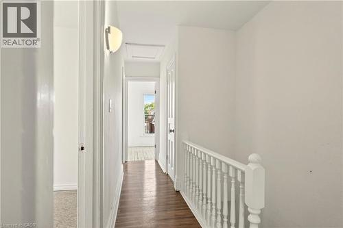 34 Edward Street, Hamilton, ON - Indoor Photo Showing Other Room