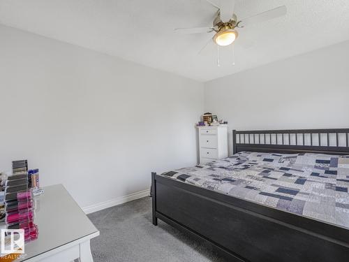 10511 26 Av Nw, Edmonton, AB 