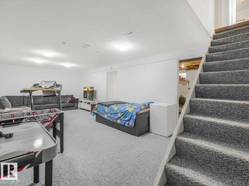 10511 26 Av Nw, Edmonton, AB 