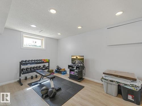 10511 26 Av Nw, Edmonton, AB 