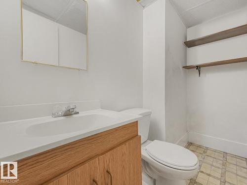 10511 26 Av Nw, Edmonton, AB 