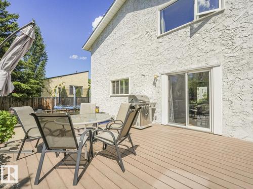 10511 26 Av Nw, Edmonton, AB 