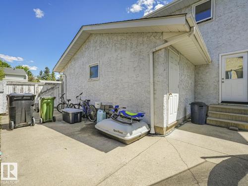 10511 26 Av Nw, Edmonton, AB 