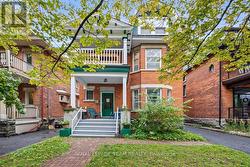 152 GLEBE AVENUE  Ottawa, ON K1S 2C5