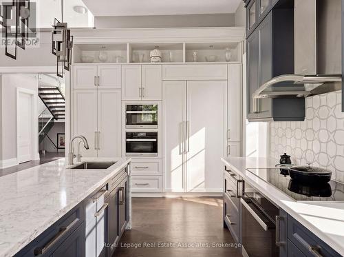 Kitchen - 1412 Birchwood Drive, Mississauga, ON 
