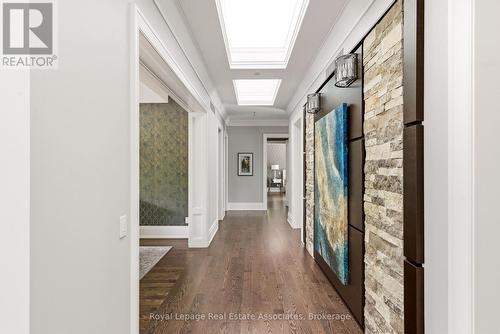 Hallway - 1412 Birchwood Drive, Mississauga, ON 