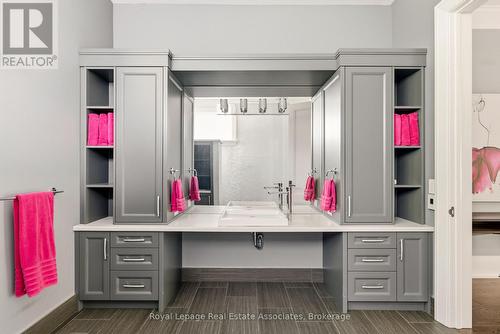 Primary Suite Two - Ensuite - 1412 Birchwood Drive, Mississauga, ON 