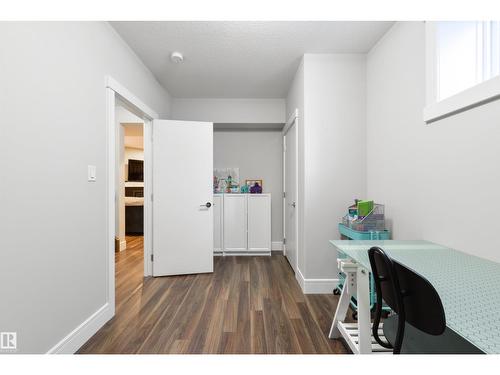 5125 Corvette St Nw, Edmonton, AB 