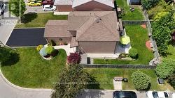 AI Enhanced -Driveway was resealed - 