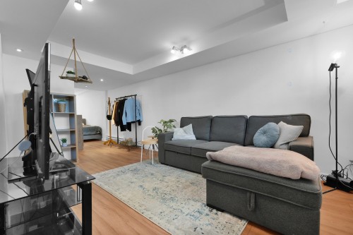 Bachelor - 6790  - 6794 Rue Chatelain, Montréal (Rosemont/La Petite-Patrie), QC - Indoor Photo Showing Living Room