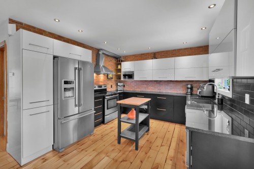 Kitchen - 6790  - 6794 Rue Chatelain, Montréal (Rosemont/La Petite-Patrie), QC - Indoor Photo Showing Kitchen With Upgraded Kitchen