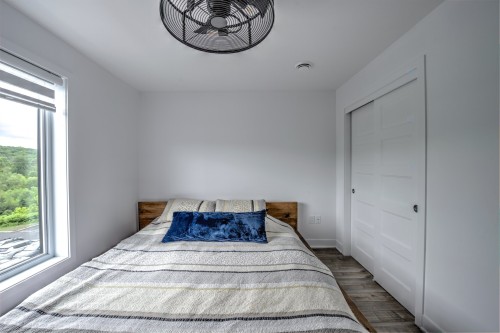 Chambre à coucher - 404-10065 Rue De L'Épervier, Mirabel, QC 