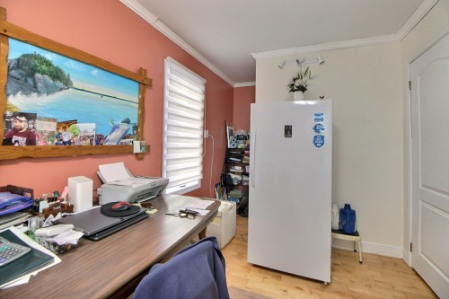 Salle de lavage - 642 6E Rue O., Amos, QC 