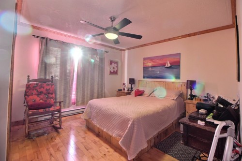 Chambre à coucher principale - 642 6E Rue O., Amos, QC 