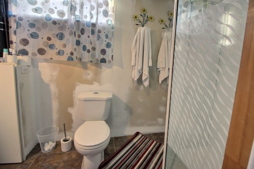 Salle de bains - 642 6E Rue O., Amos, QC 