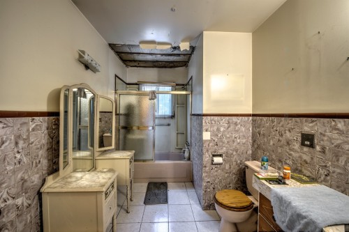 Salle de bains - 1328 Rue Principale, Prévost, QC 