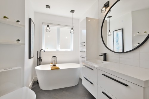 Salle de bains - 111 Rue Poupart, Saint-Isidore, QC 