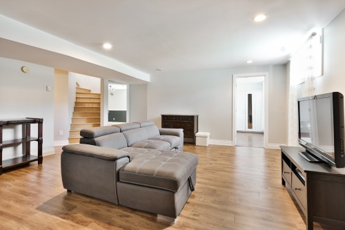 Salle familiale - 111 Rue Poupart, Saint-Isidore, QC 
