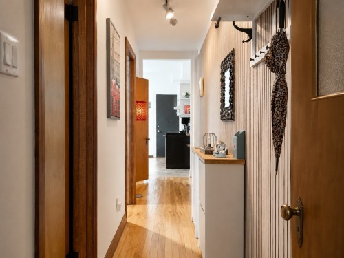 Entry - 1402 Rue Le Caron, Montréal (Le Sud-Ouest), QC 
