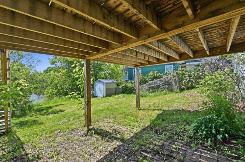 Terrasse - 4855 Rue Frontenac, Saint-Hyacinthe, QC 