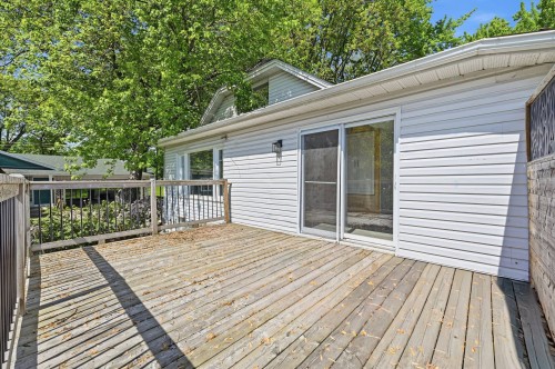 Balcon - 4855 Rue Frontenac, Saint-Hyacinthe, QC 
