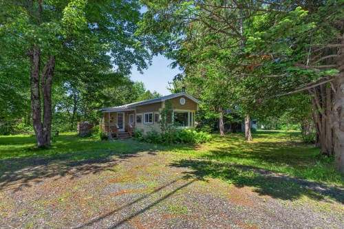 Front of Structure - 24 Rue Grenier, Sutton, QC 