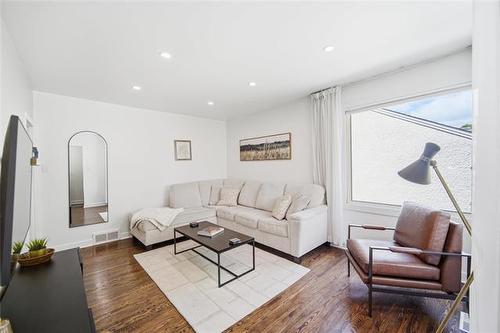 232 Greene Ave, Winnipeg, MB 