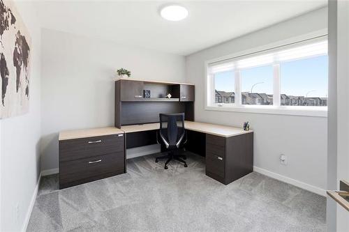 2 Mara Pl, Winnipeg, MB 
