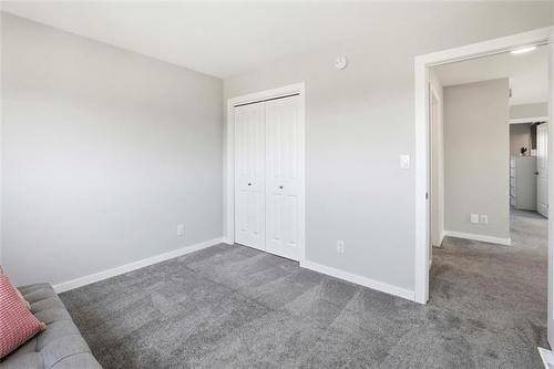 2 Mara Pl, Winnipeg, MB 