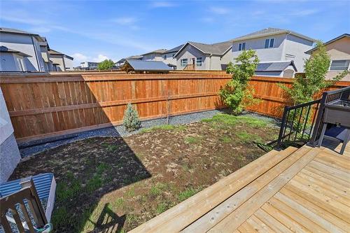 2 Mara Pl, Winnipeg, MB 