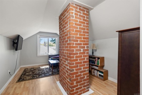 1166 Transit Rd, Oak Bay, BC 