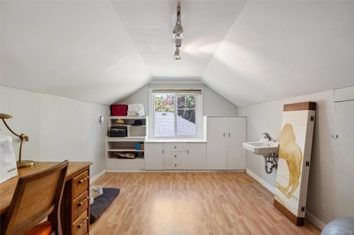 1166 Transit Rd, Oak Bay, BC 