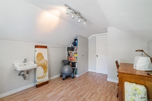 1166 Transit Rd, Oak Bay, BC 
