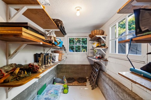 1166 Transit Rd, Oak Bay, BC 
