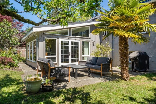 1166 Transit Rd, Oak Bay, BC 