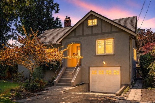 1166 Transit Rd, Oak Bay, BC 