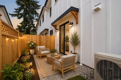 #1-2312 Orchard Ave, Sidney, BC 