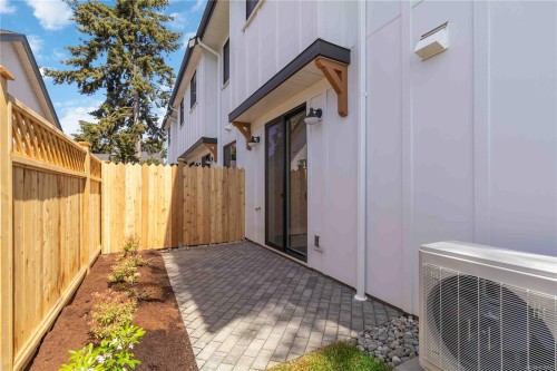 #1-2312 Orchard Ave, Sidney, BC 