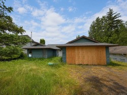 5120 Peel St  Port Hardy, BC V0N 2P0